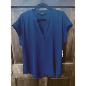 Cynthia Steffe Short Sleeve Blue Blouse Top Size Large Style 8420081